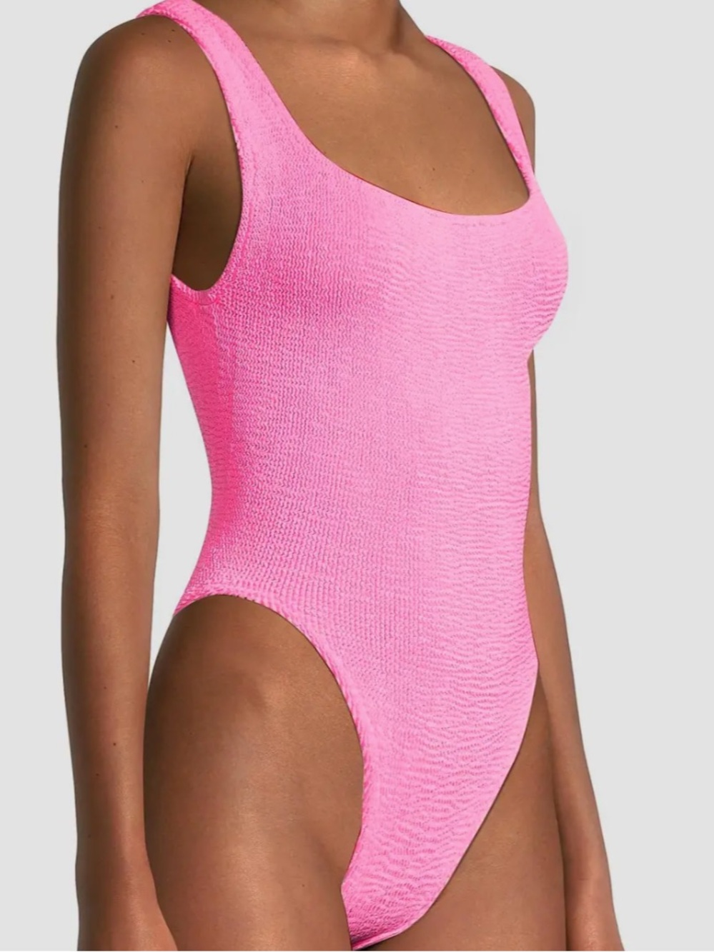 HUNZA G Women's Pink One-Piece Scoop Back Swimsuit